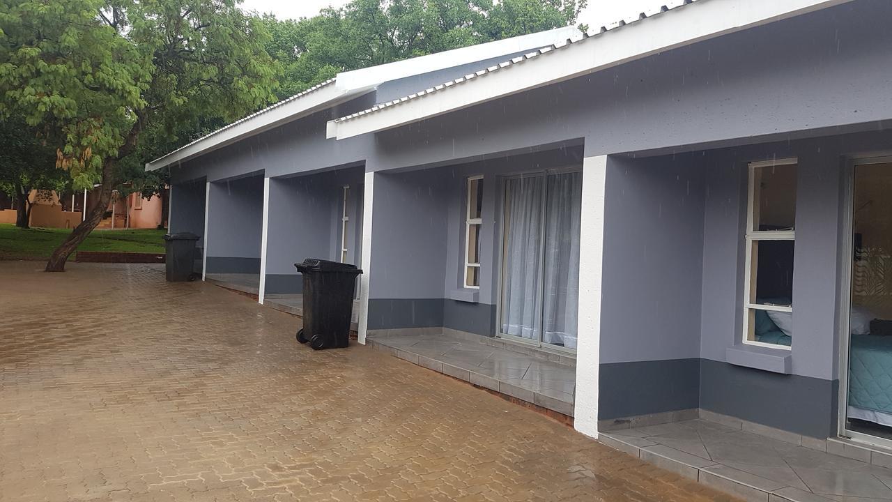 Hartbeespoort Holiday Resort Экстерьер фото